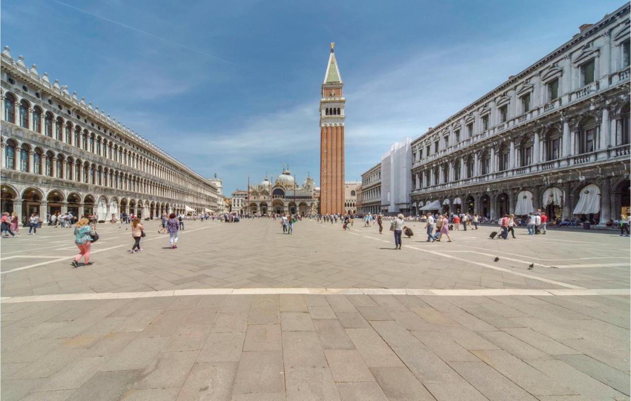 Nice Apartment In Venezia -Ve- With Wifi ภายนอก รูปภาพ